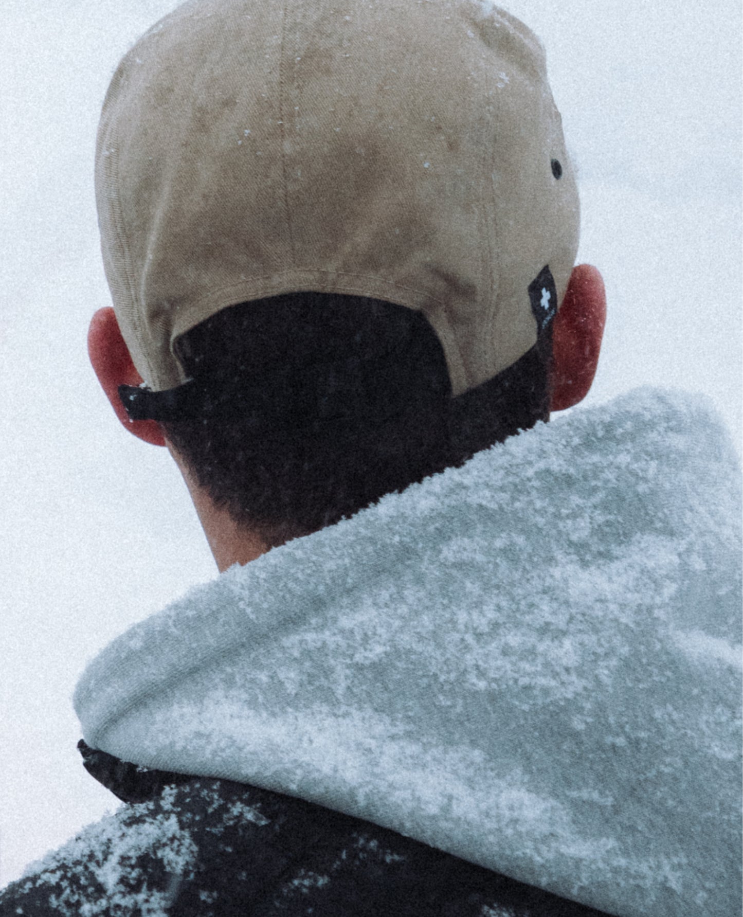 classic-snowlife-hoodie-accesories/apparel