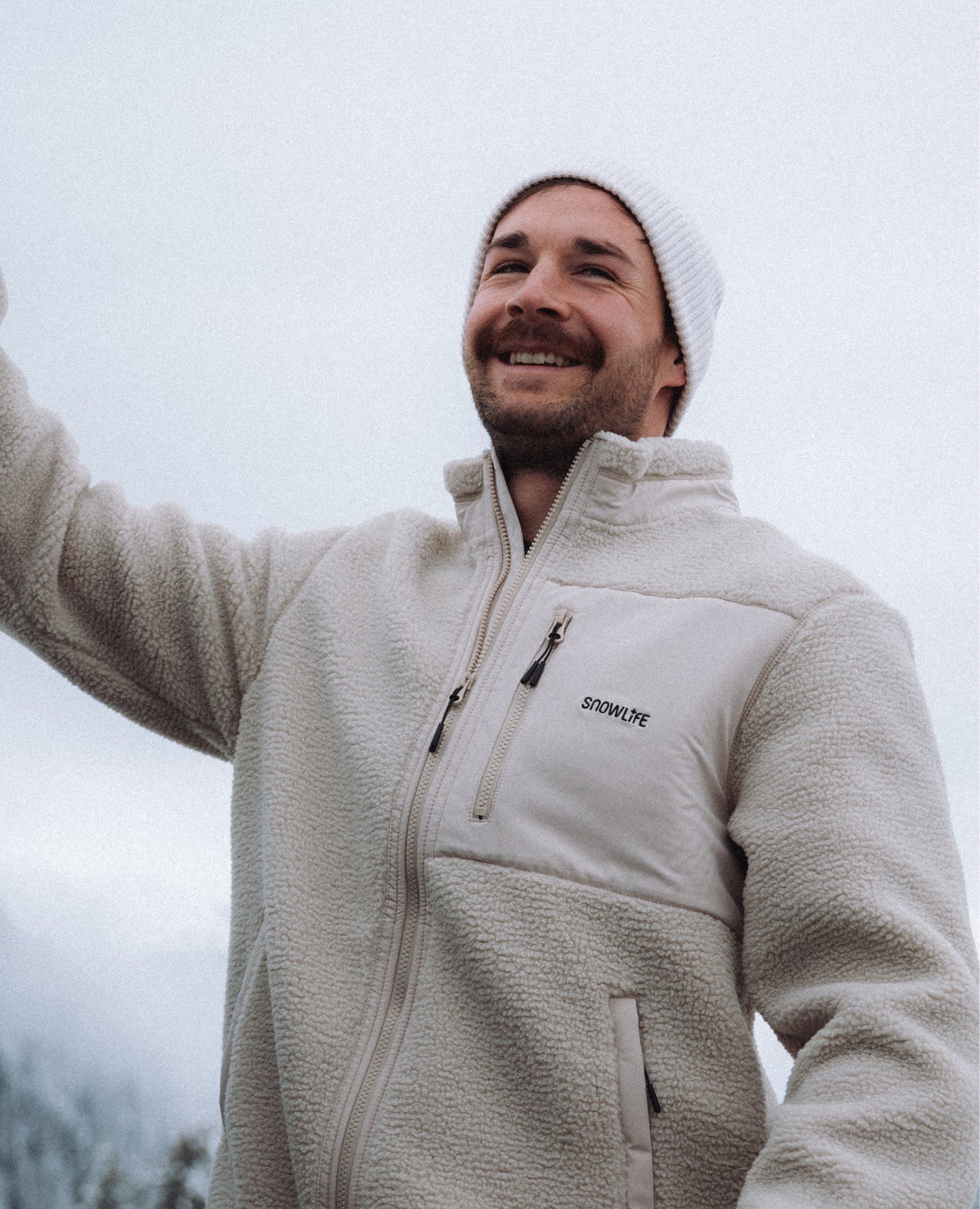 classic-snowlife-beanie-accesories/apparel