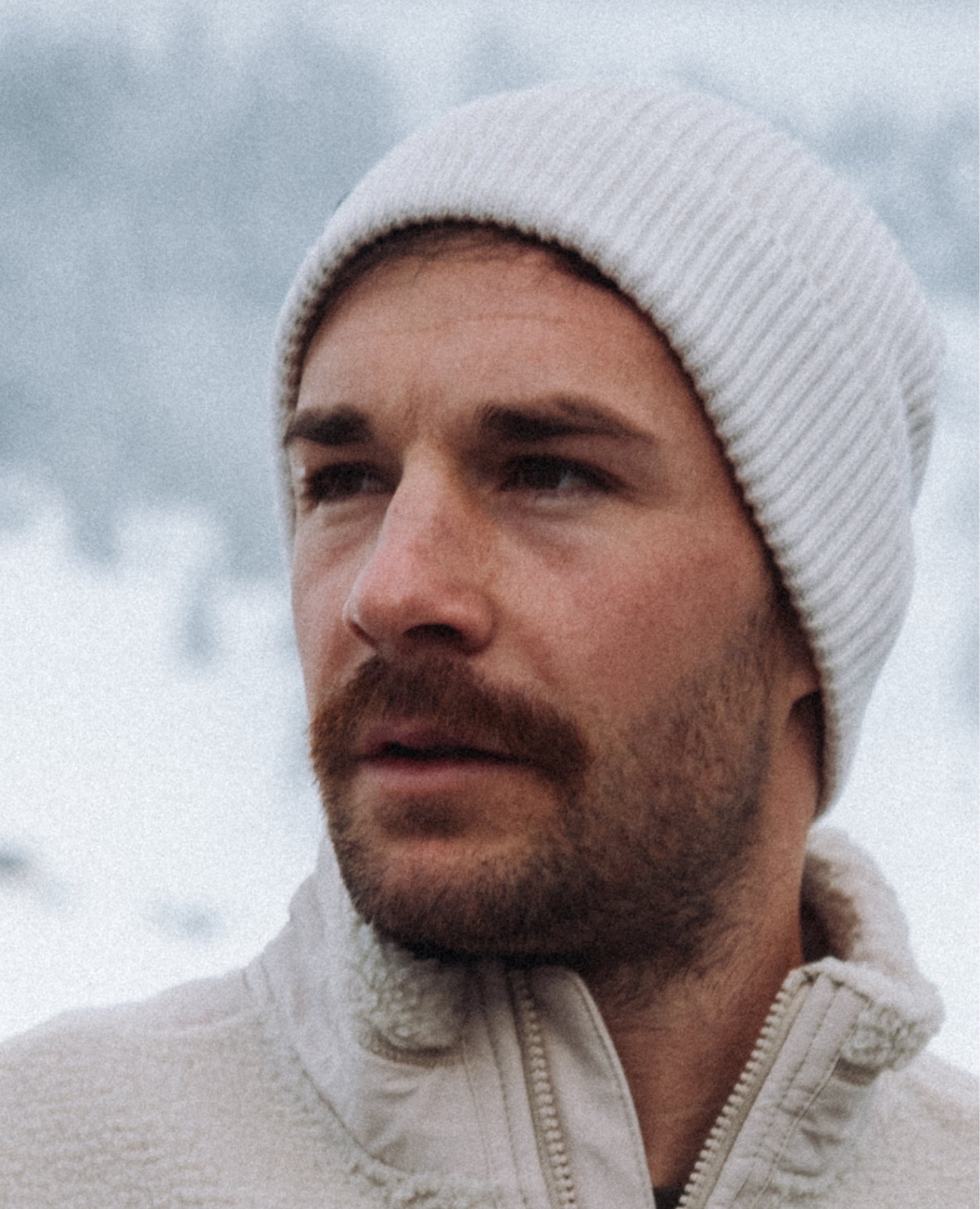 classic-snowlife-beanie-accesories/apparel