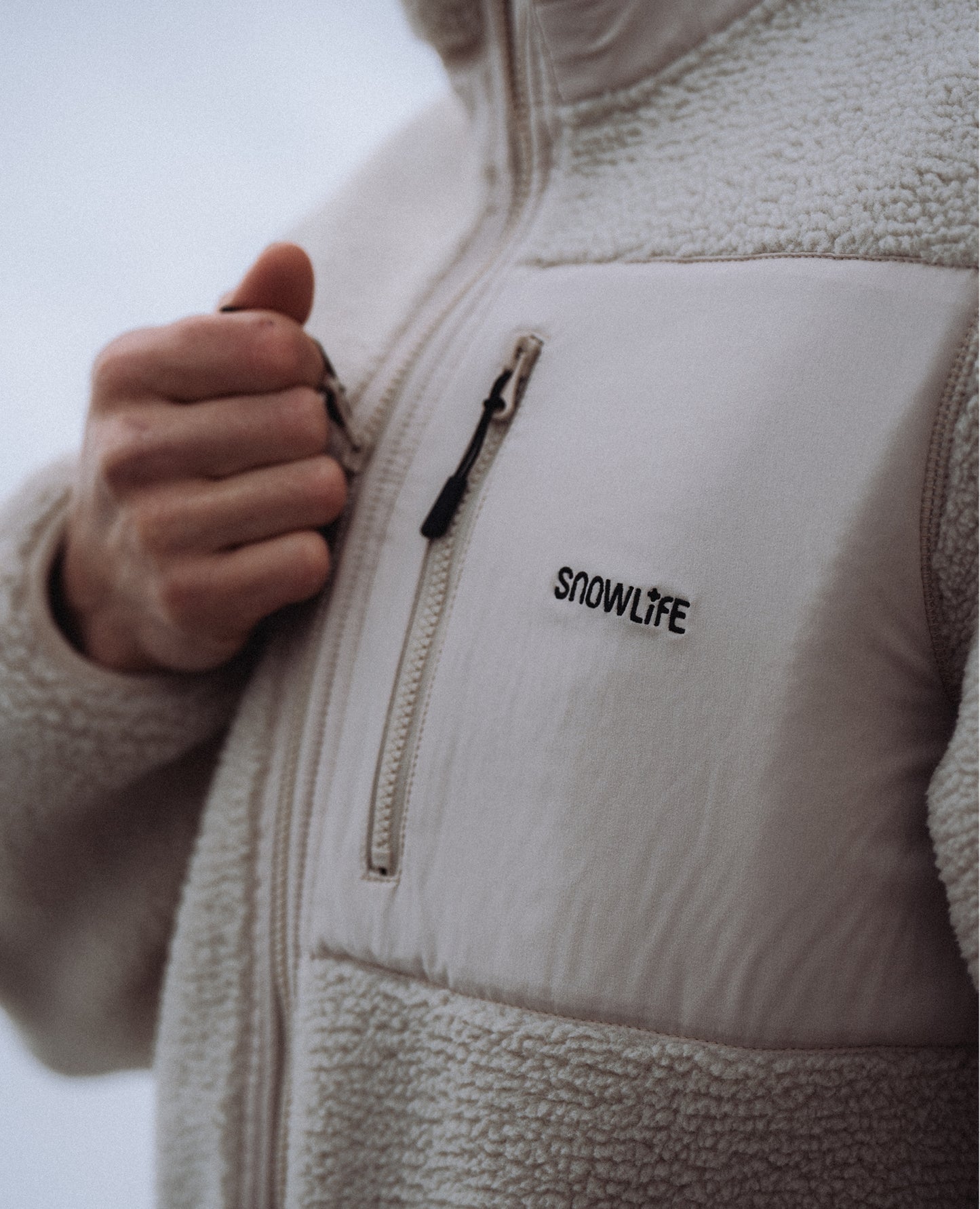 classic-snowlife-brooker-jacket-accesories/apparel