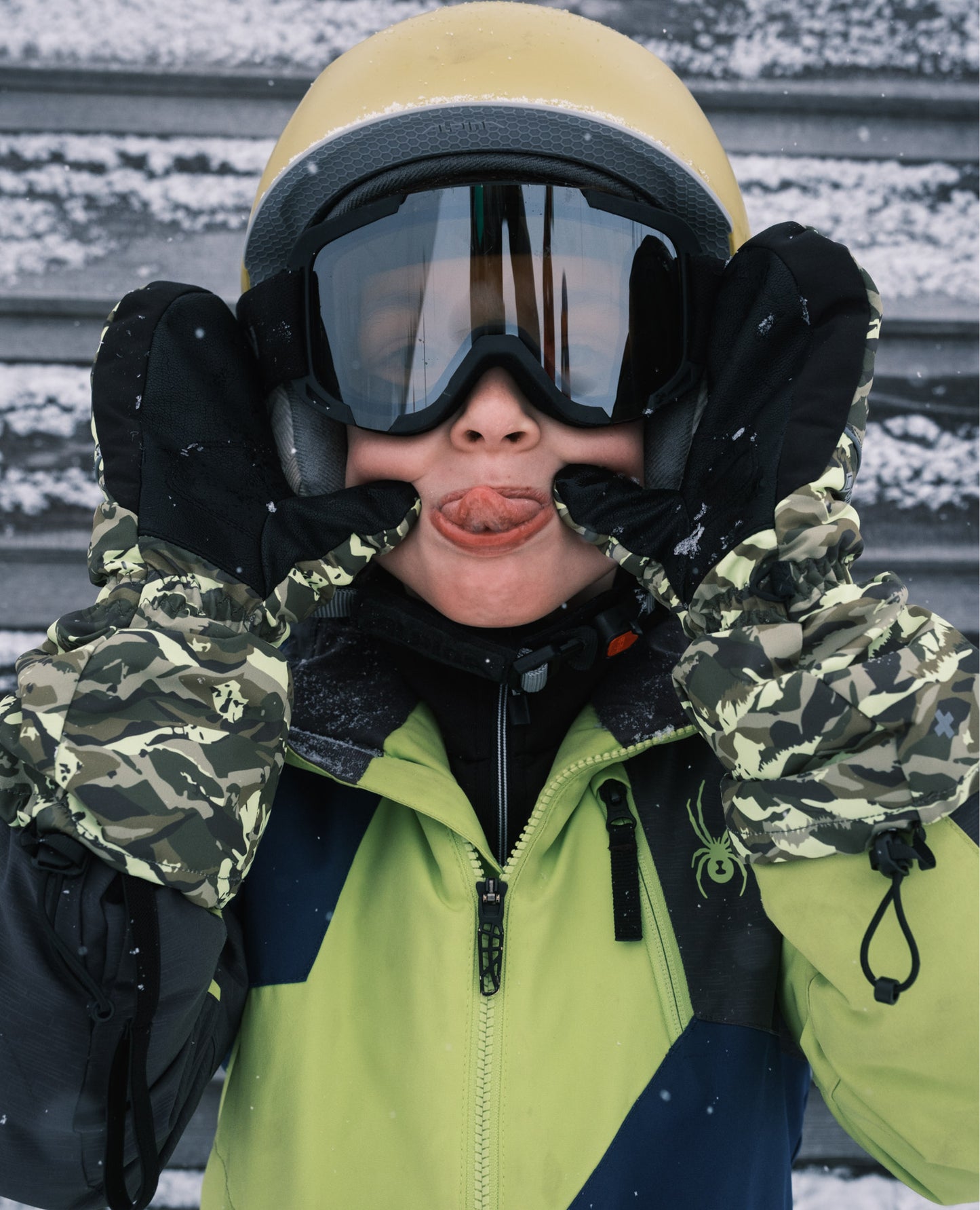 kids-rebel-gtx-mitten-junior-&-kids